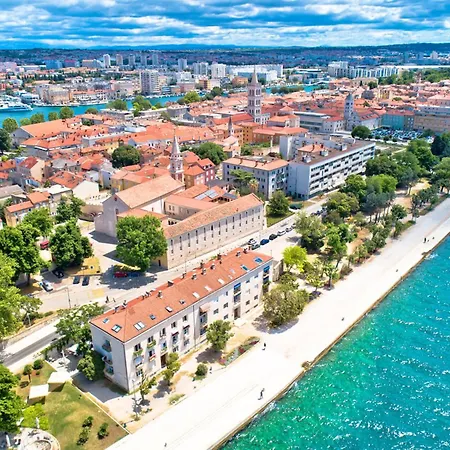 Cozy In Croatia Next To The Beach, 8 People * Zadar